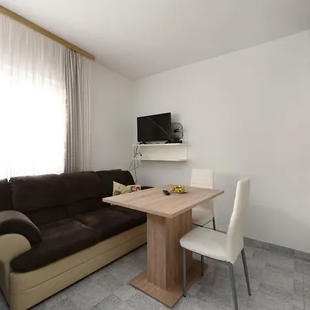 Apartment Apartman Laguna *