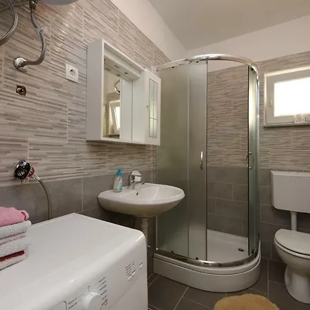 Apartment Apartman Laguna